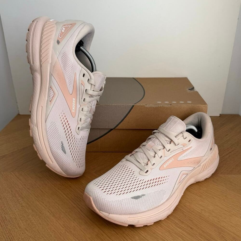 Brooks Adrenaline GTS 23 ‘Crystal Peach’ Women Running Sneakers- SZ 9.5